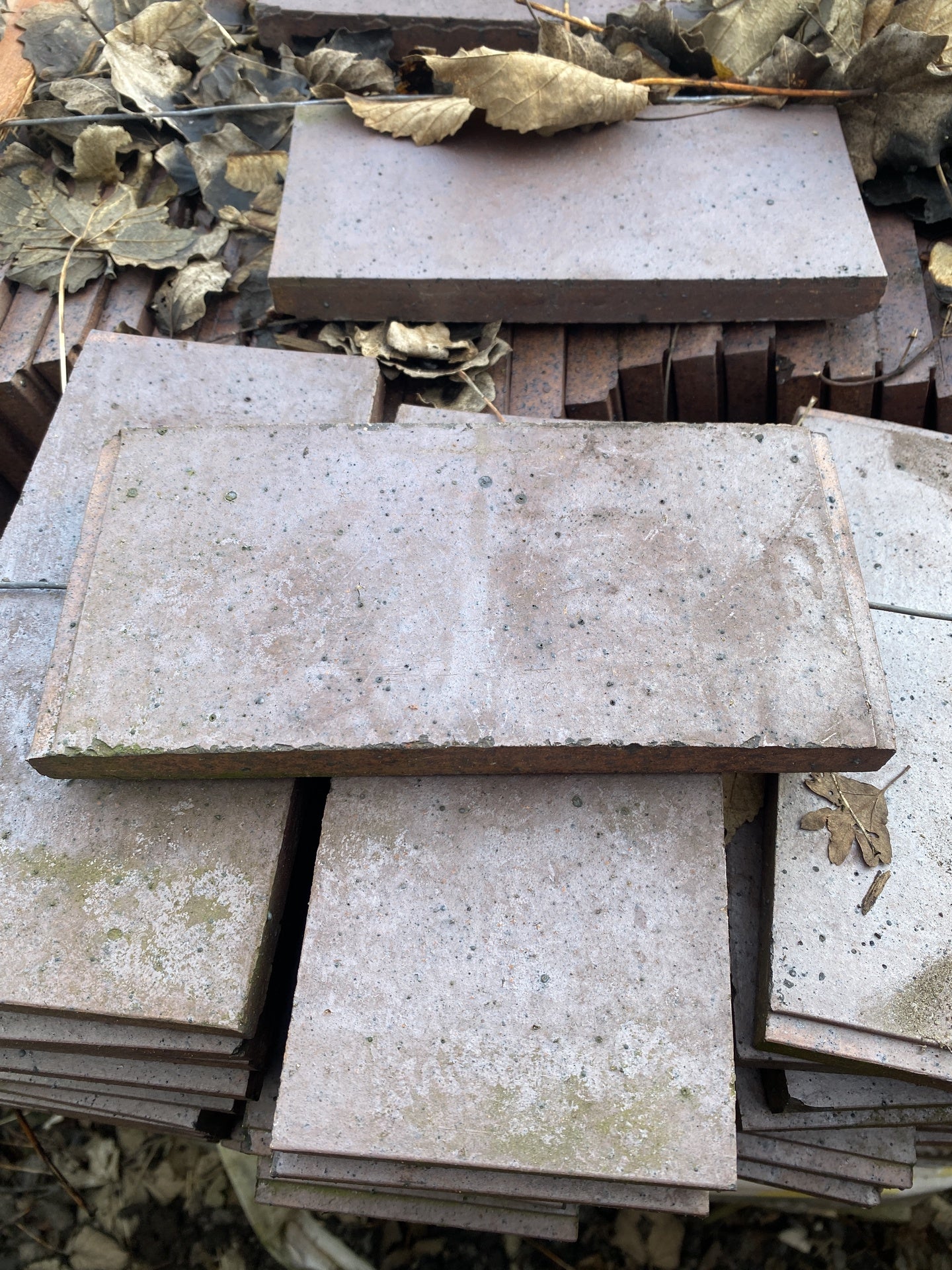 Staffordshire Brown Brindle Quarry Tiles 2 Pallets (215m x 102.5m)
