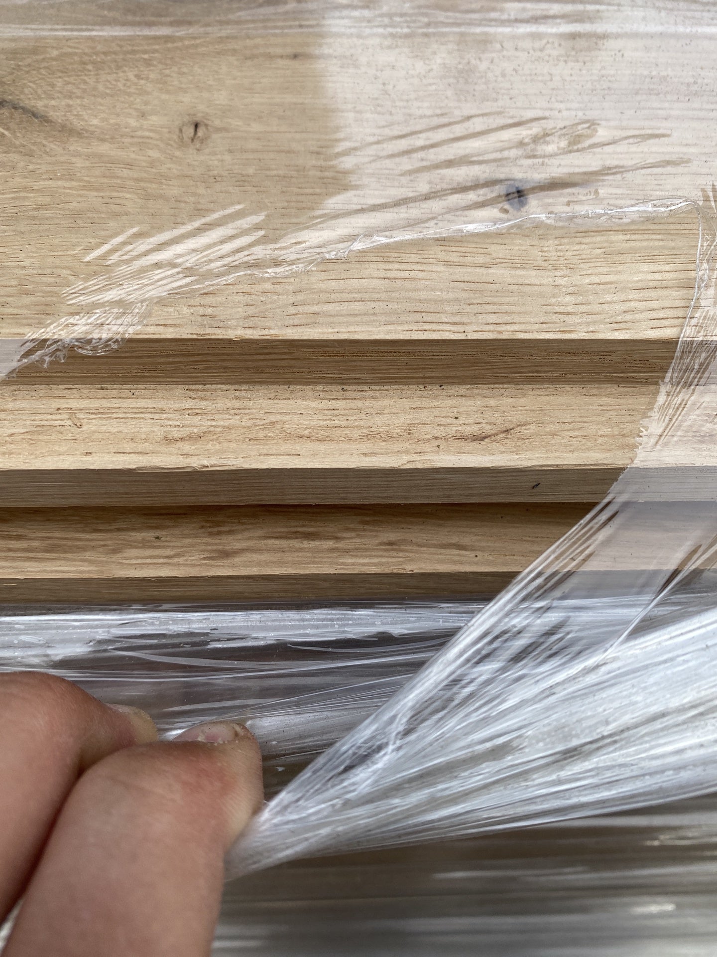 Oak Flooring Planks (190mm x 2.25m 210 Lengths)