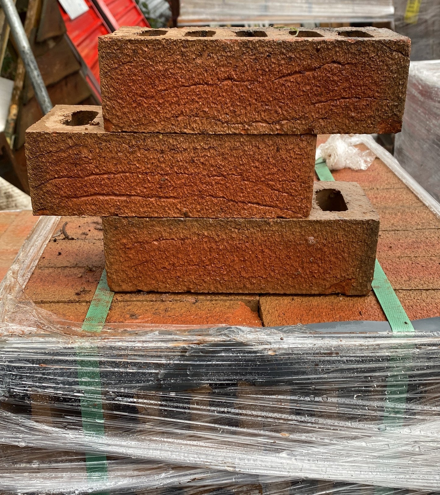 Ibstock Grampian Red Mixture Wirecut Facing Bricks 5 Packs (500 Bricks)