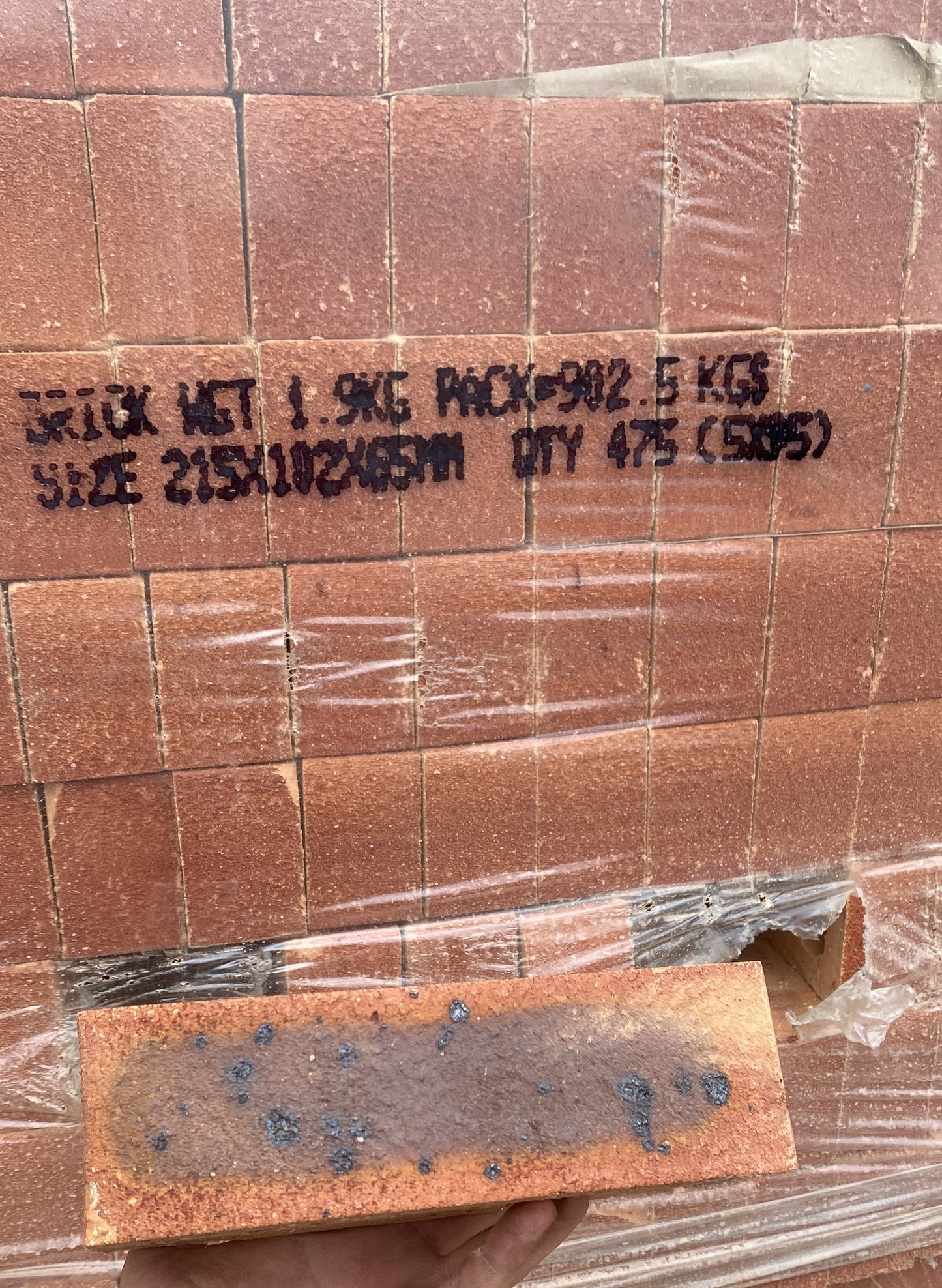 Full load of Ibstock Balmoral Wirecut Facing Brick (Pack of 475) Inc VAT