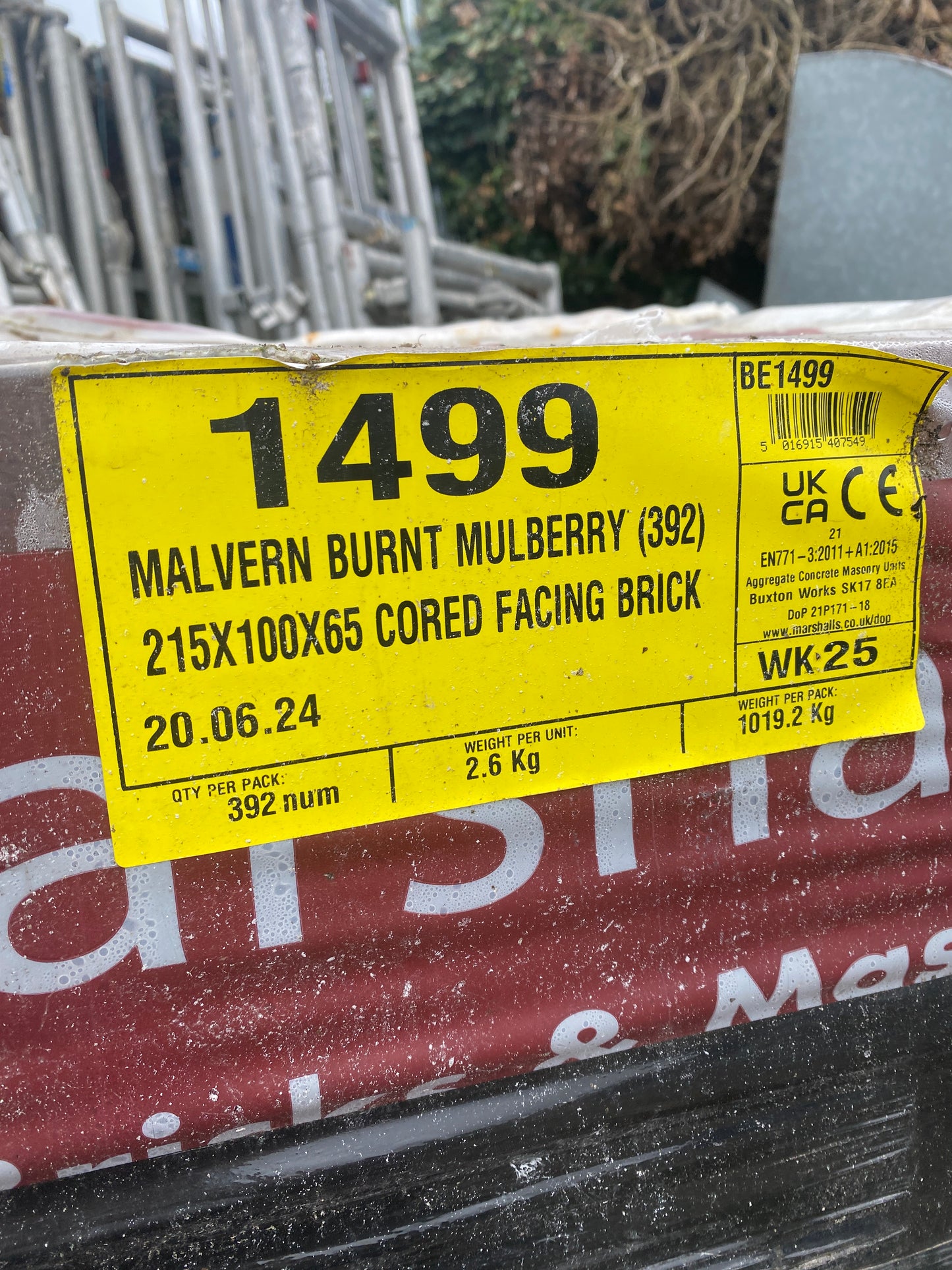 Marshalls Malvern Burnt Mulberry Perforated Bricks 7 Packs (392 bricks Per Pack)