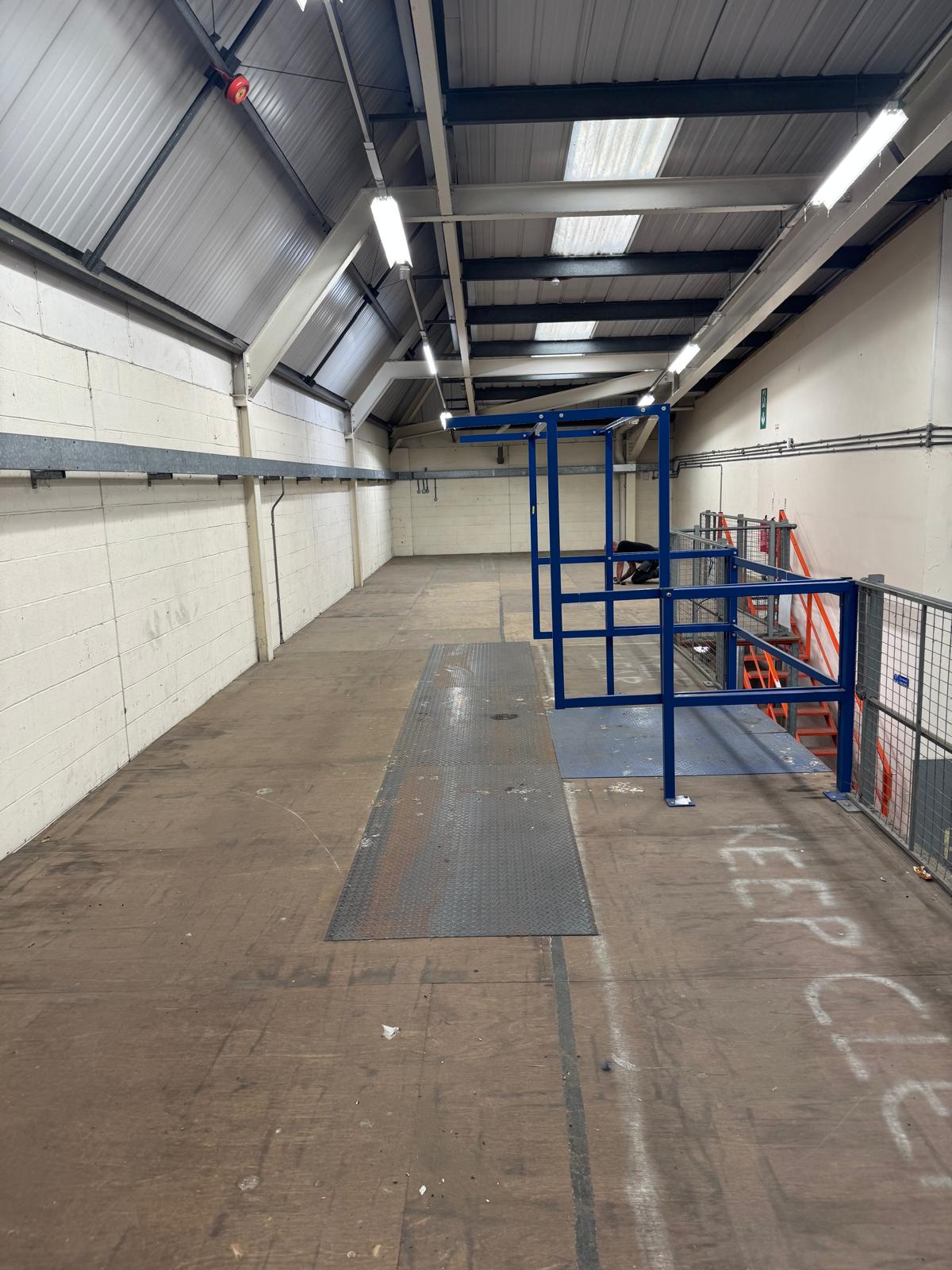 Mezzanine Floor Package (15m x 6m x 2.4m 90m2)