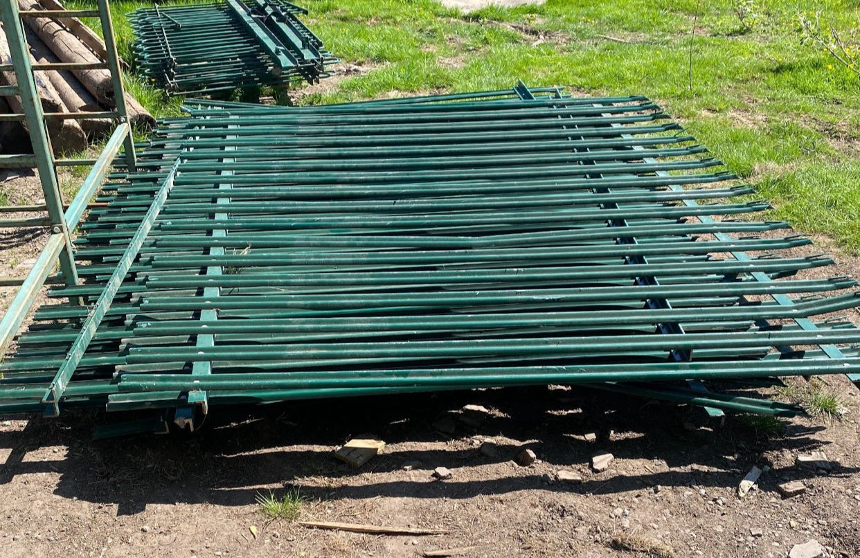 Galvanised Palisade Panels and Posts Joblot 1.76 x 2.5m / 2.3m x 2.5 / 3.1mx 4"