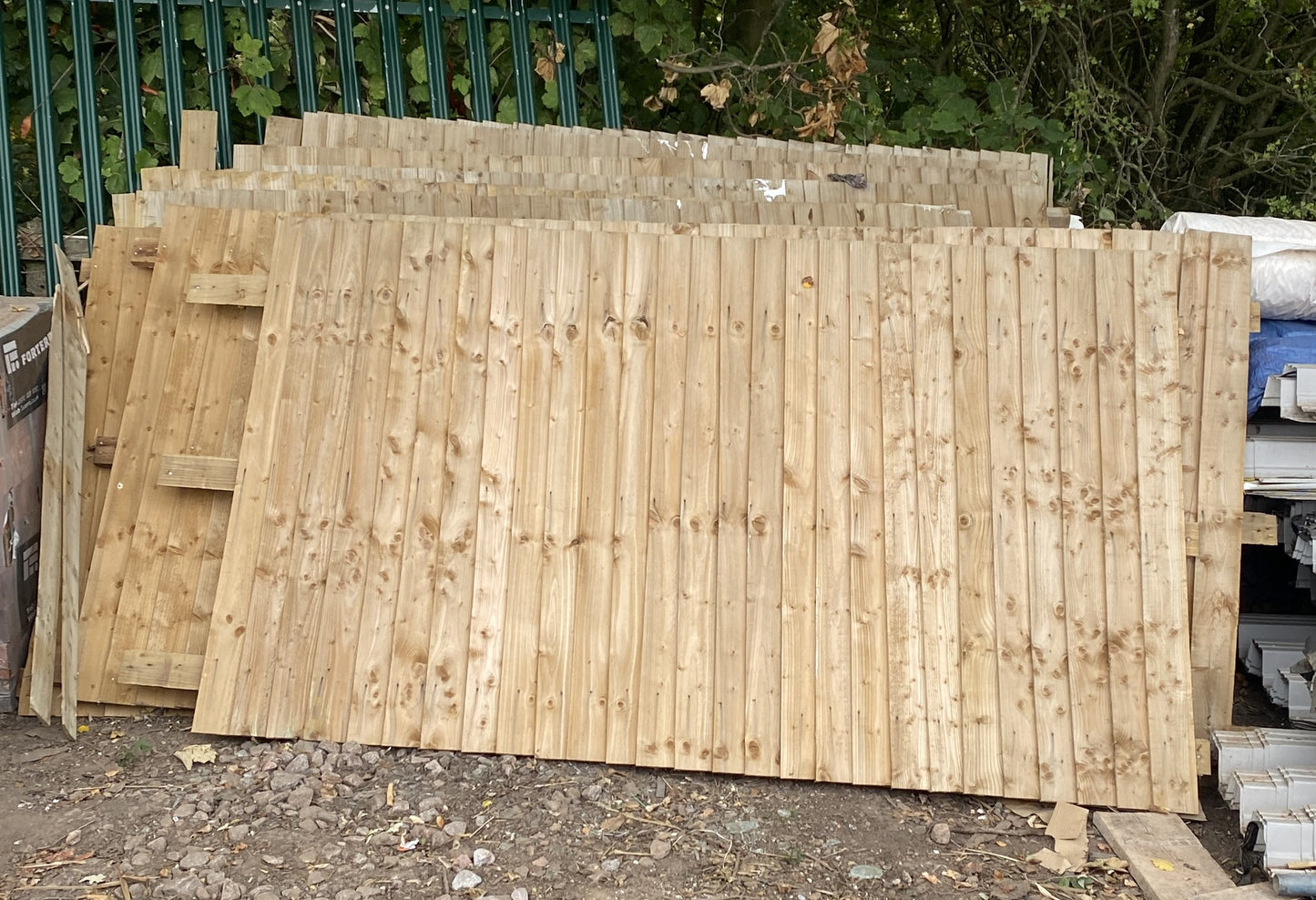 Feather Edge Fence Panel 10ft x 6ft x10