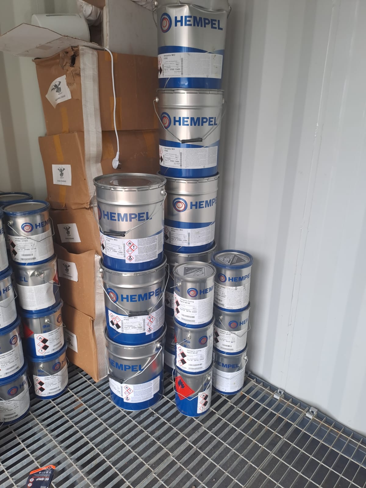 Hempel Industrial Coatings 85 Tubs