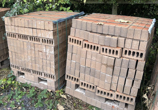 Ibstock Grampian Red Mixture Wirecut Facing Bricks 5 Packs (500 Bricks)
