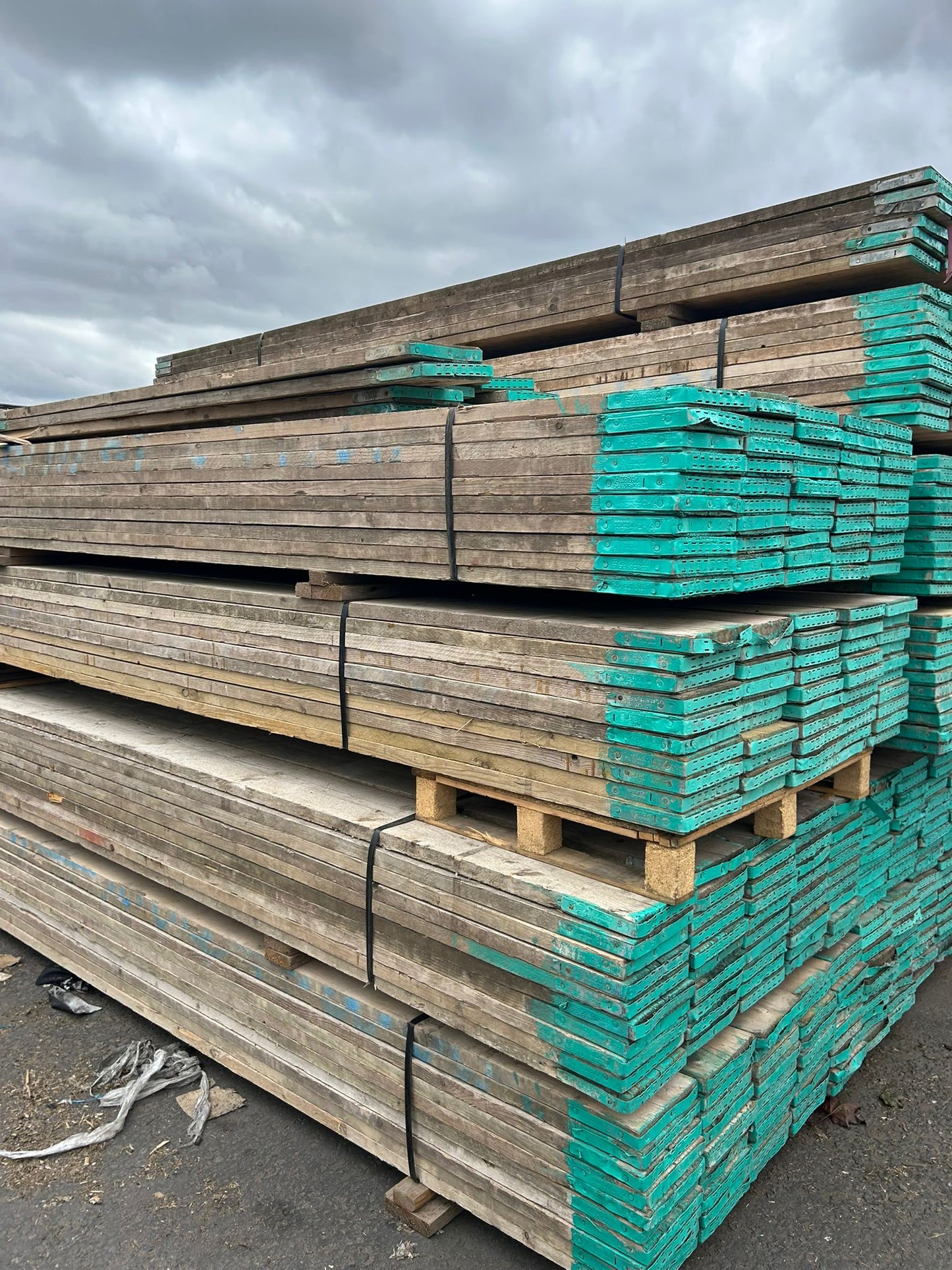 Scaffolding Boards 13ft 3.9m (Different Bundles Available)