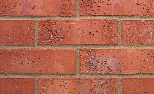 17 packs of Northcote Cotswold Orange Bricks (500 Bricks per Pack). Price per 1000 is £360.00 ex VAT