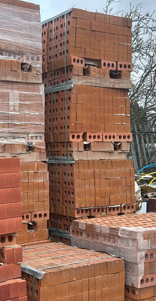 Forterra Village Honey Gold Wirecut Facing Brick 24 Packs (Pack of 495)