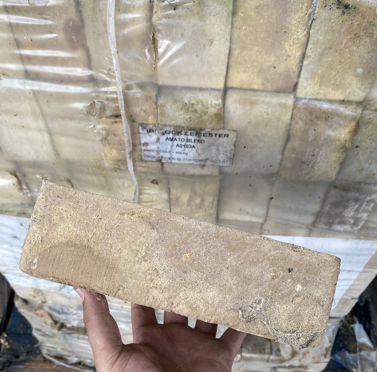 Full load of Ibstock Leicester Amato Blend Facing Brick  (Pack of 430) Inc VAT